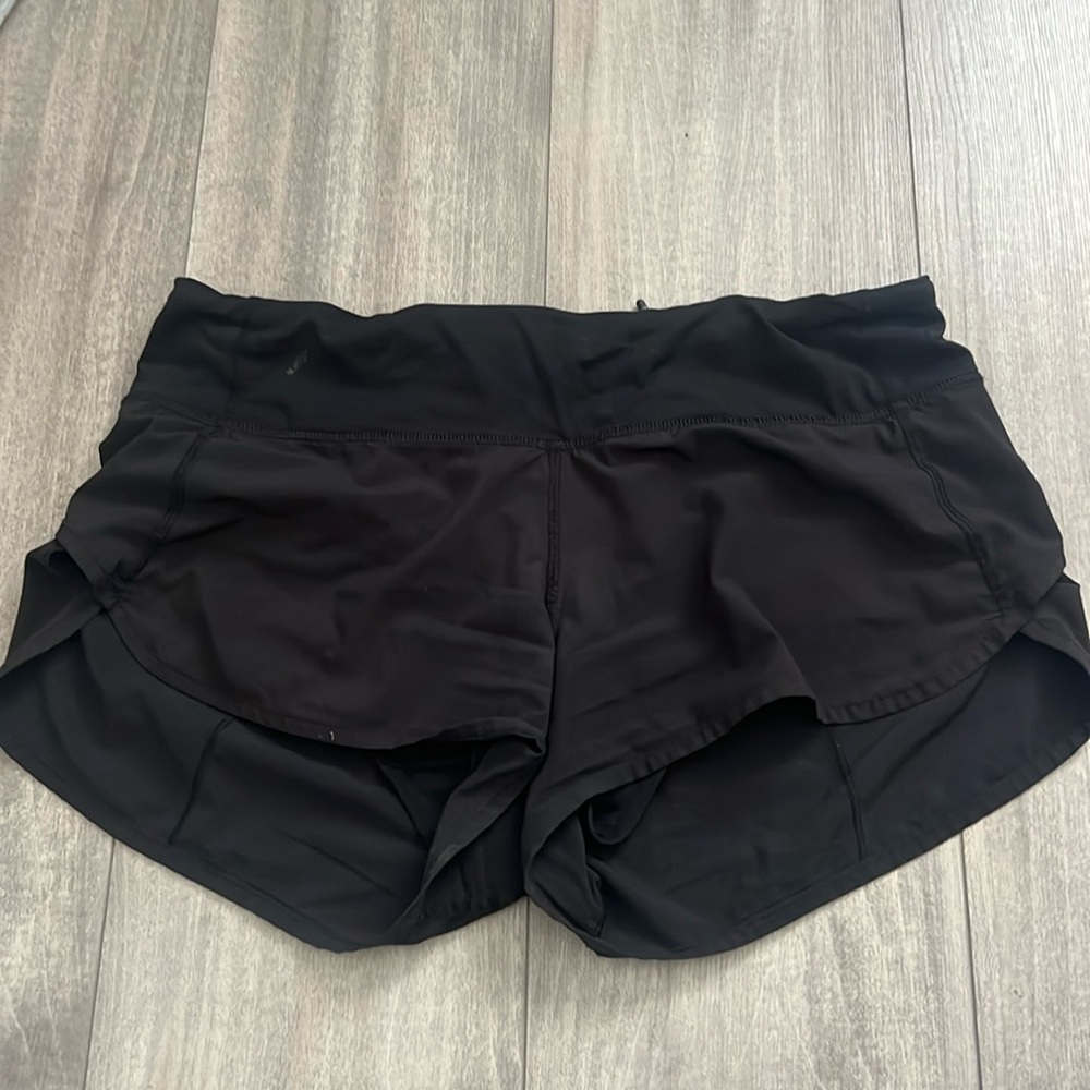 Lulu lemon speed up shorts